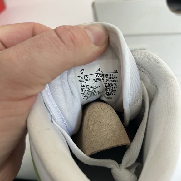 Nike Air Jordan 1 Mid WMNS SE “Green Python” - Picture 6 of 6